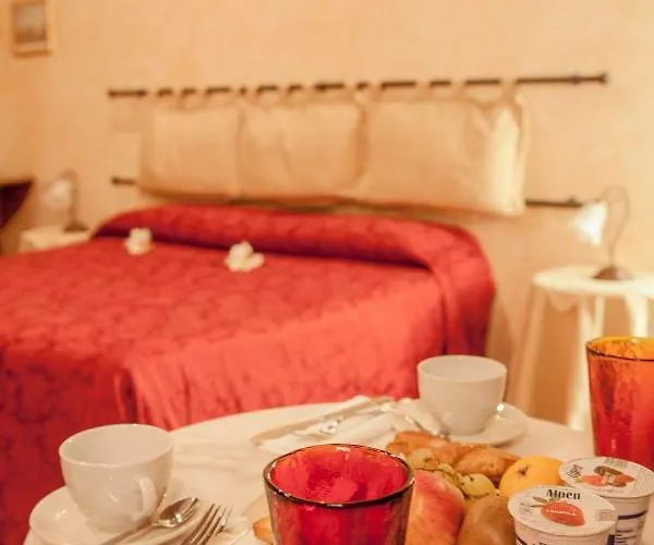 Anfiteatro Bed & Breakfast 4*